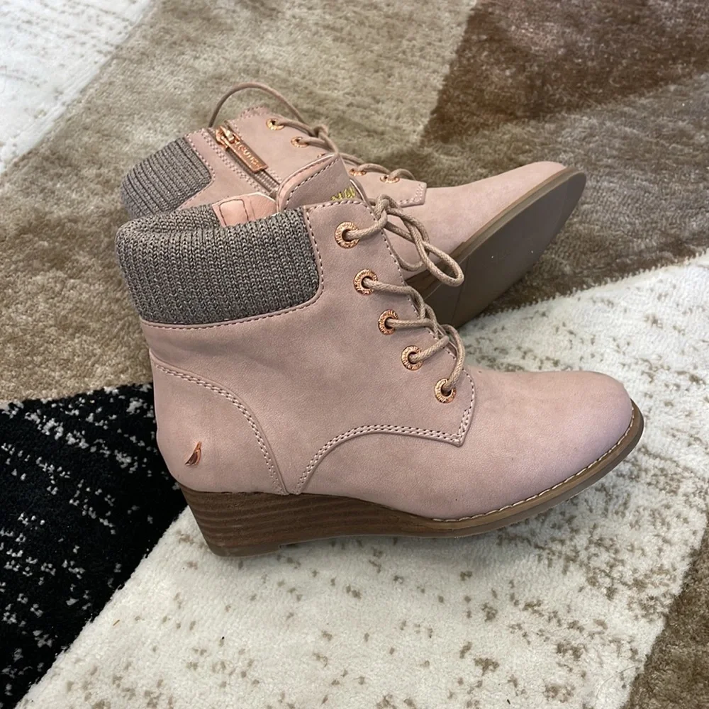 Nautica small wedge winter boots - Picture 2 of 8